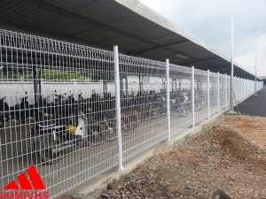 Hàng rào lưới bảo vệ